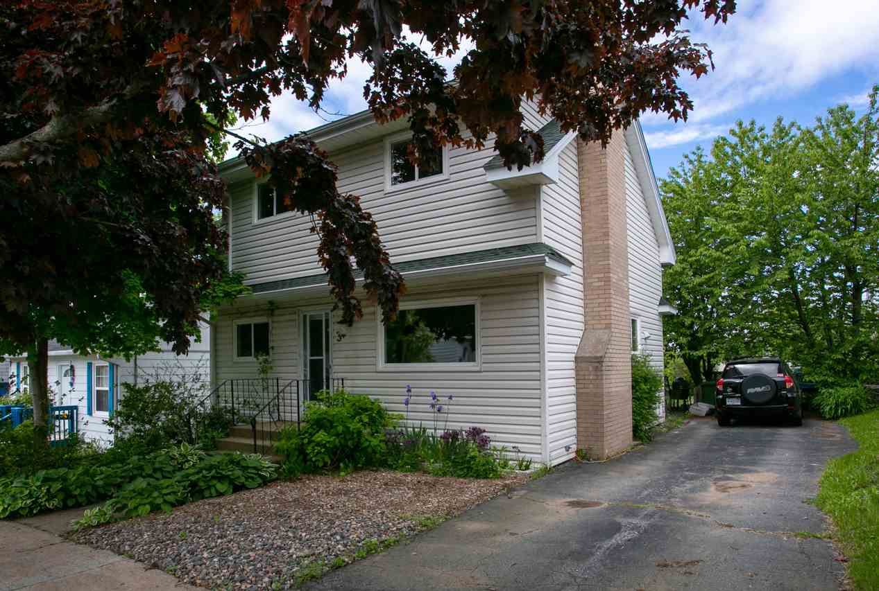 I have sold a property at 3 Chappell Street in Dartmouth
